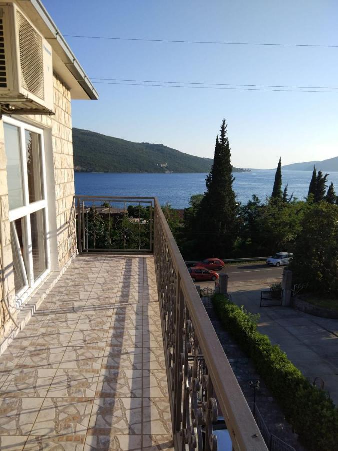 Vila Corovic Kumbor Exterior foto