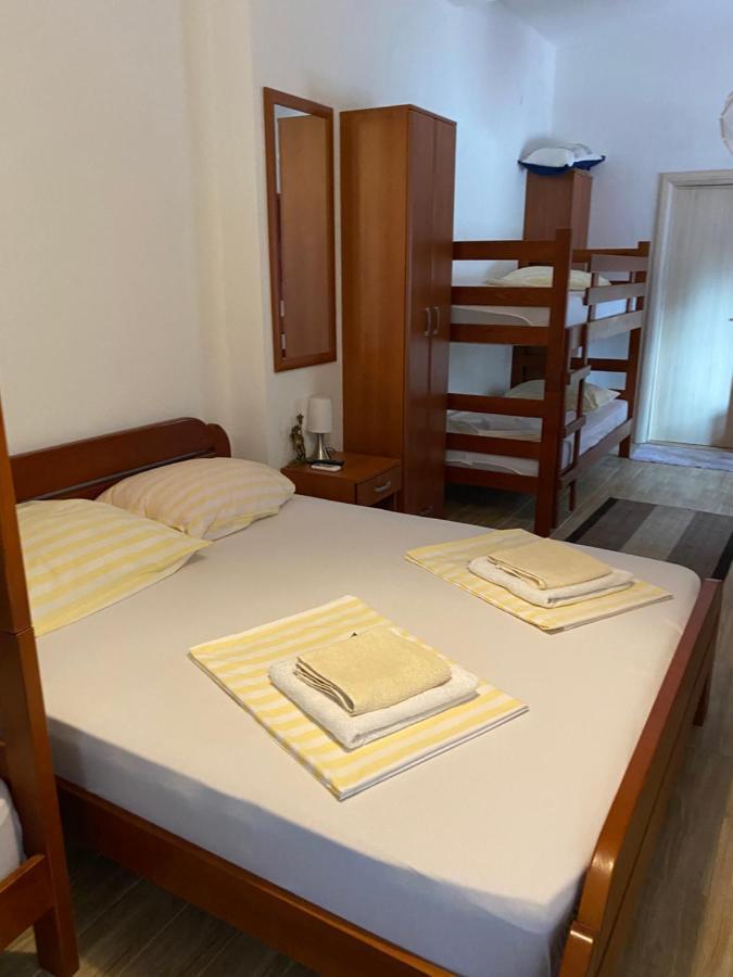 Vila Corovic Kumbor Exterior foto