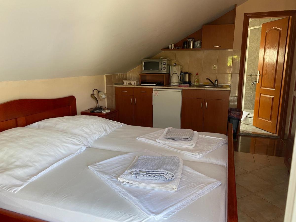Vila Corovic Kumbor Exterior foto