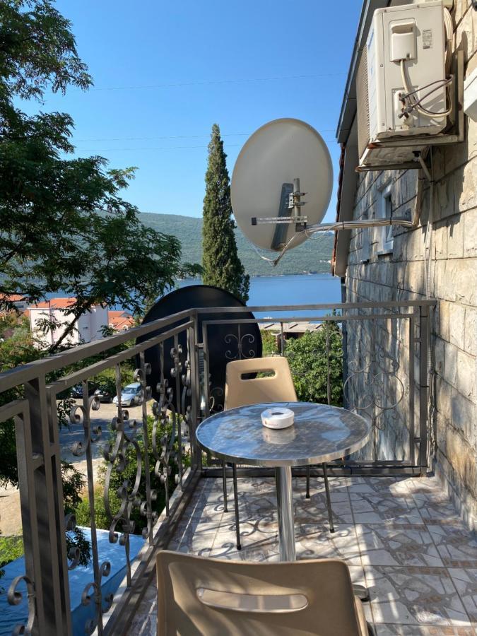 Vila Corovic Kumbor Exterior foto